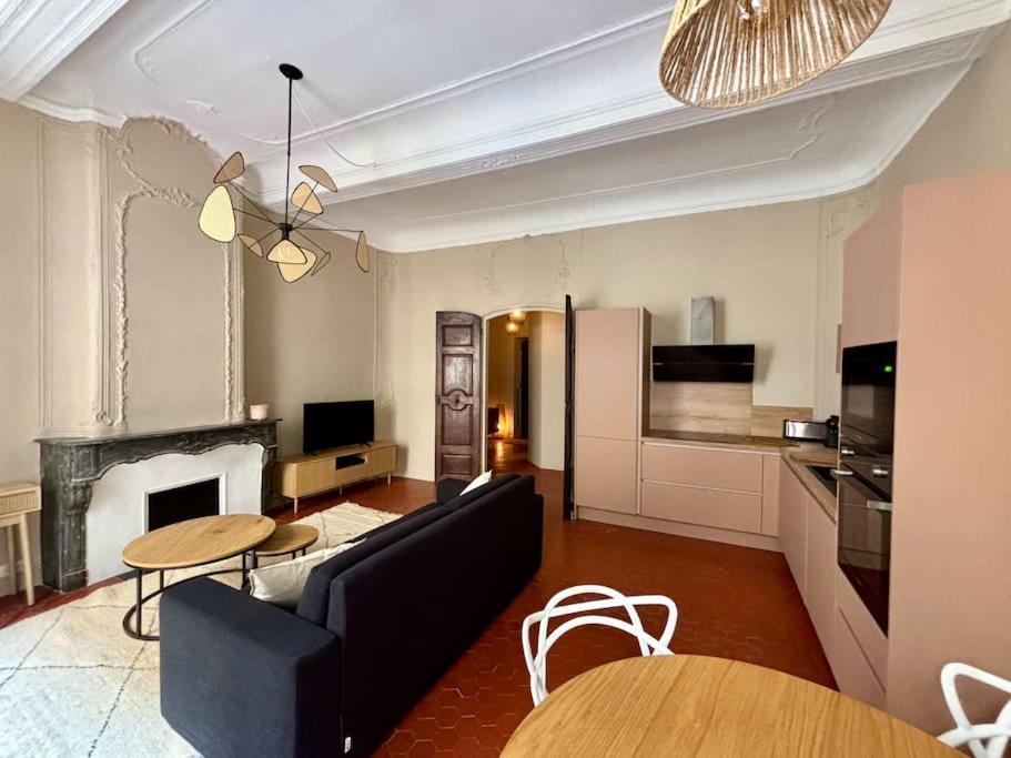 Splendide T2 Au Coeur D'Aix Et Du Cours Mirabeau Apartment Aix-en-Provence Luaran gambar