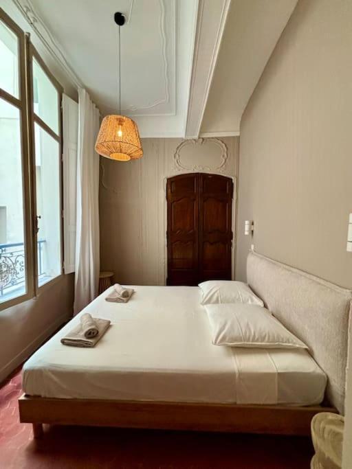 Splendide T2 Au Coeur D'Aix Et Du Cours Mirabeau Apartment Aix-en-Provence Luaran gambar