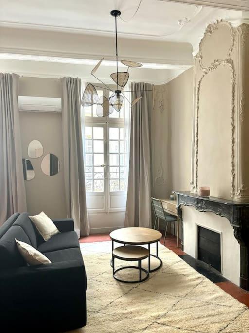 Splendide T2 Au Coeur D'Aix Et Du Cours Mirabeau Apartment Aix-en-Provence Luaran gambar