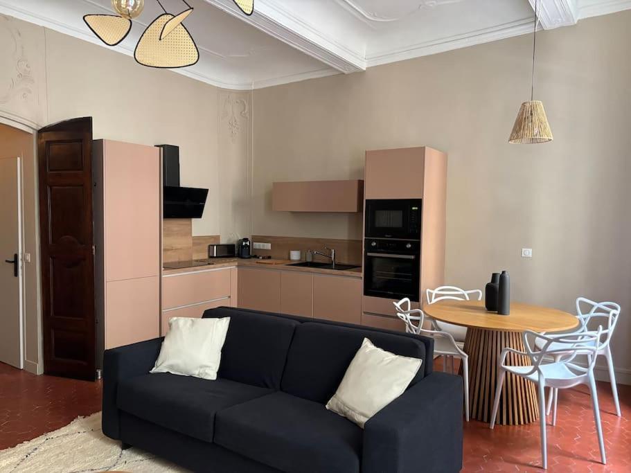 Splendide T2 Au Coeur D'Aix Et Du Cours Mirabeau Apartment Aix-en-Provence Luaran gambar